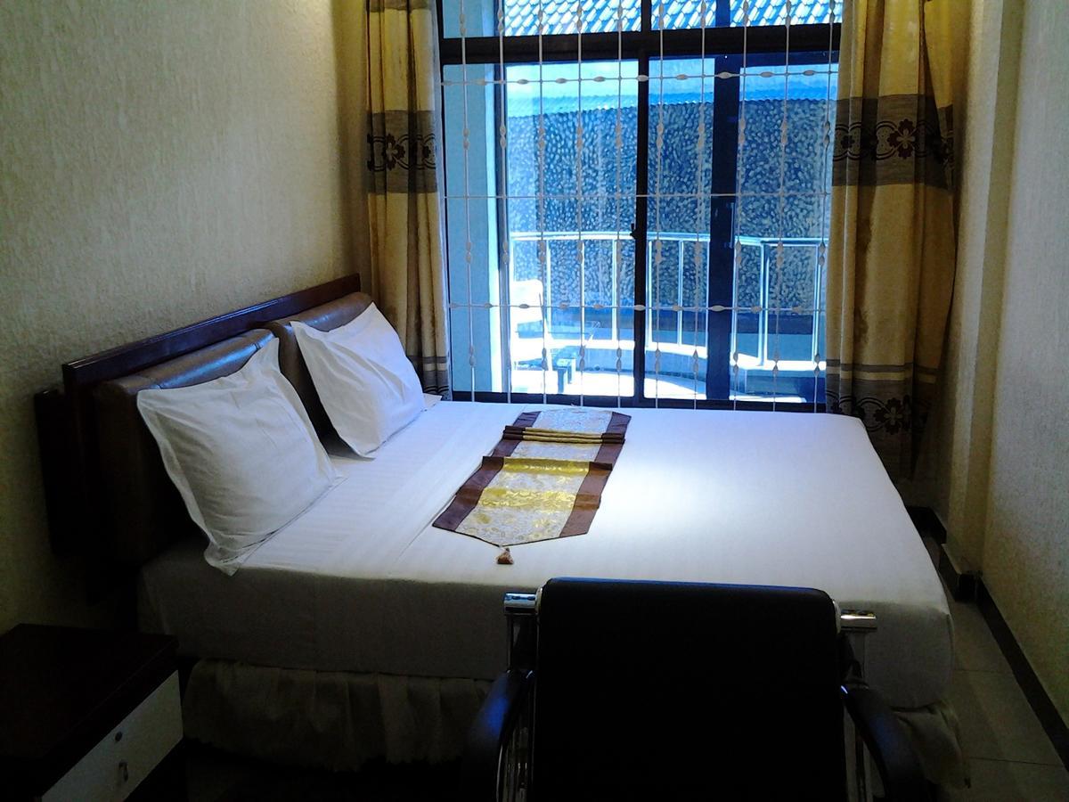 Best Point Hotel 다르에스살람 객실 사진