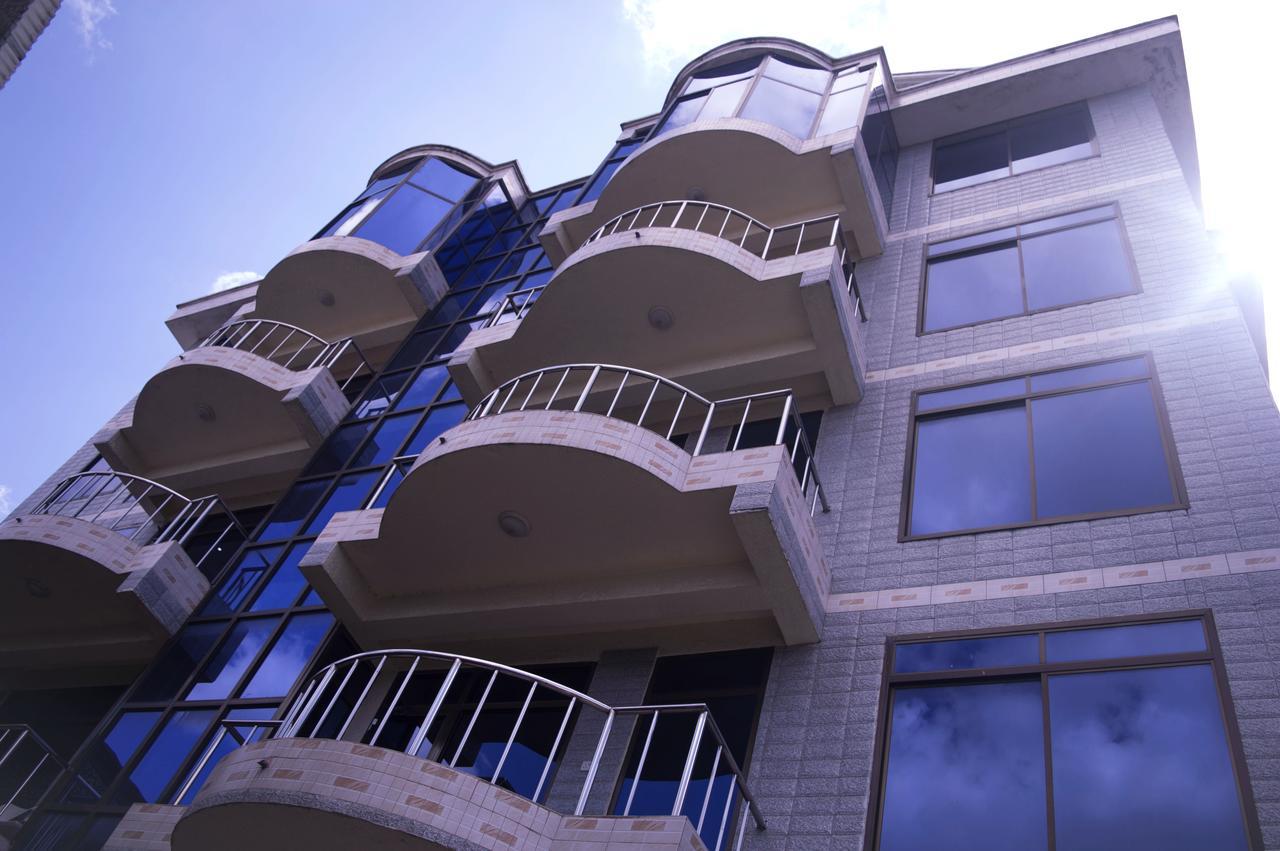 Best Point Hotel 다르에스살람 외부 사진